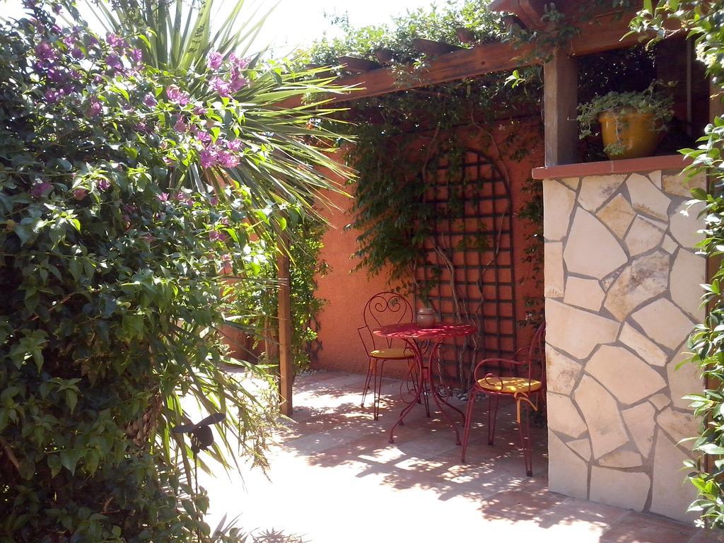 Pollestres La Gentoliere B&B 외부 사진
